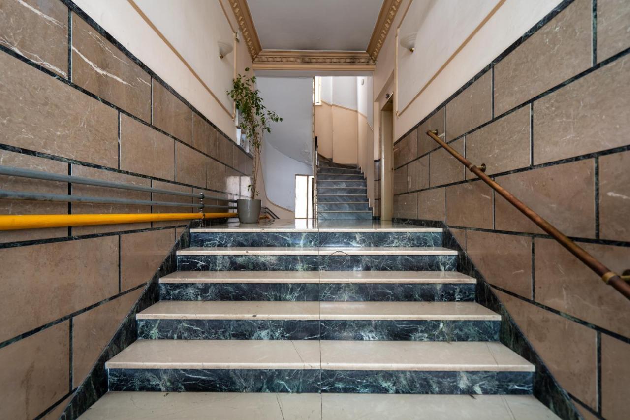 Classy Apartment In Koukaki, Walk To Metro & Acropolis Atény Exteriér fotografie